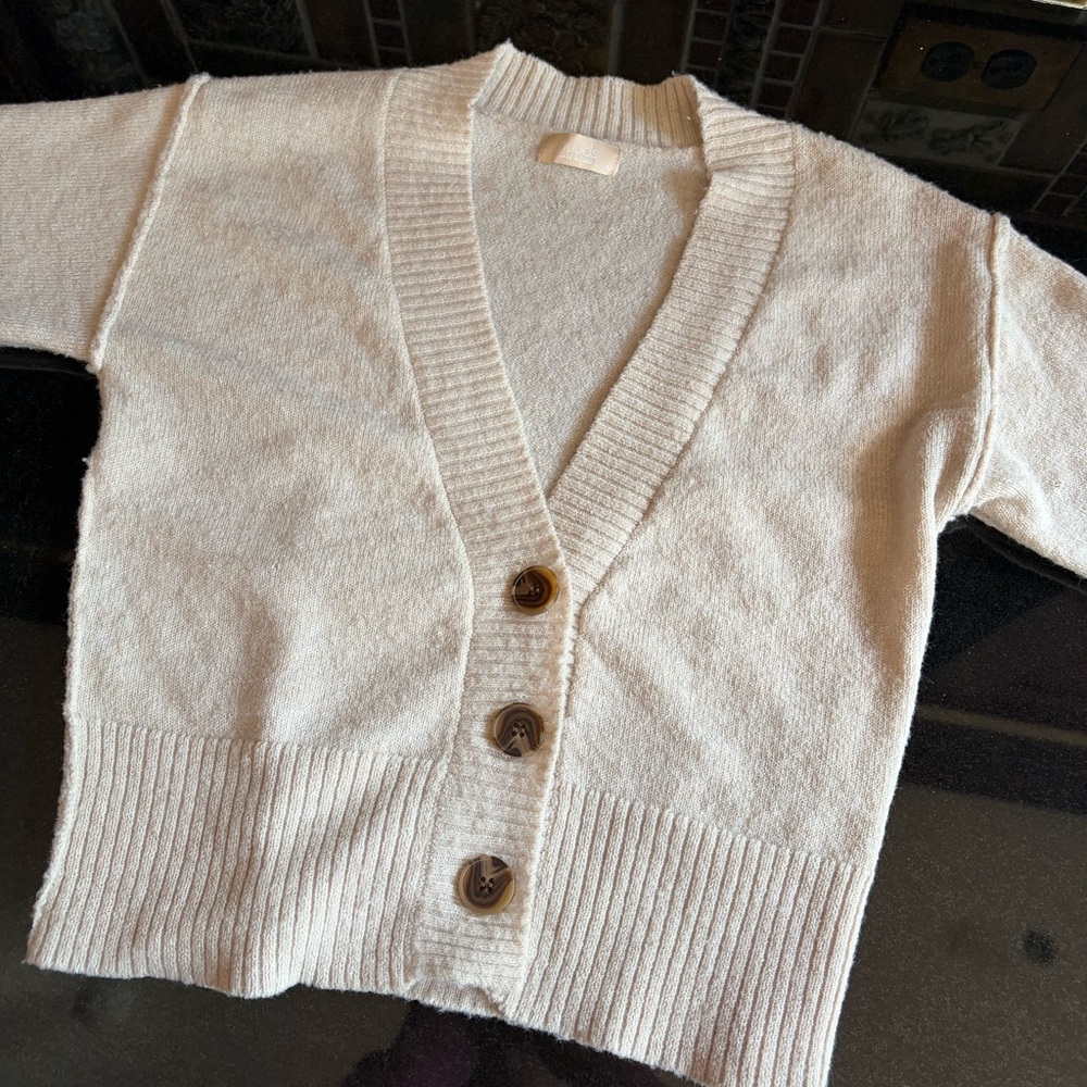 Sweater - Picture 5 of 8